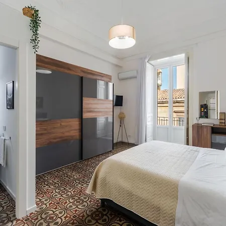 Twins 664 By Letstay Catania