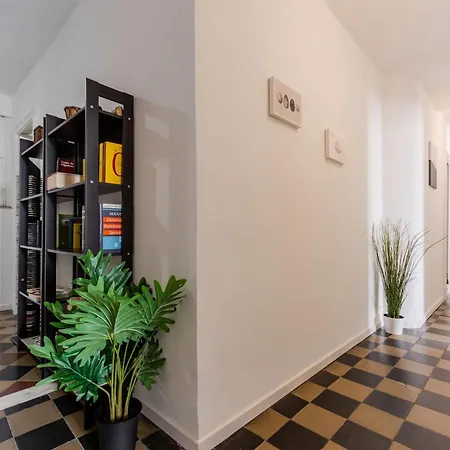 Twins 664 By Letstay * Catania